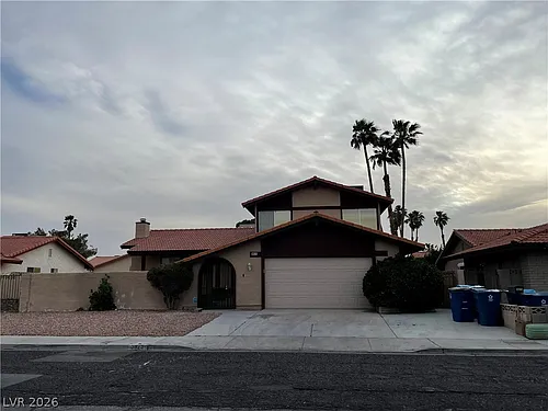 3823 El Camino Rd Photo 1
