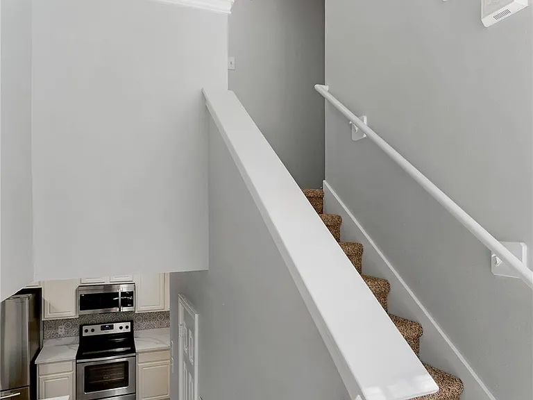 38 Walden Elms Cir — Photo 3