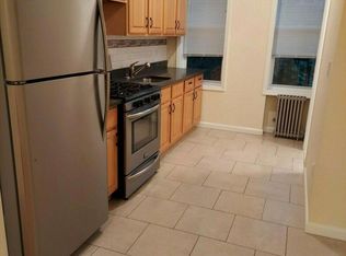 2005 Woodbine St APT 2L, Ridgewood, NY 11385