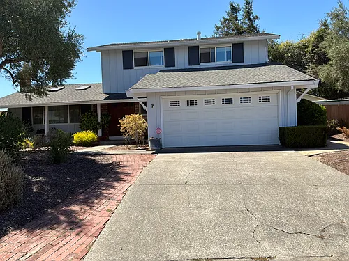 7 Carmen Ct Photo 1
