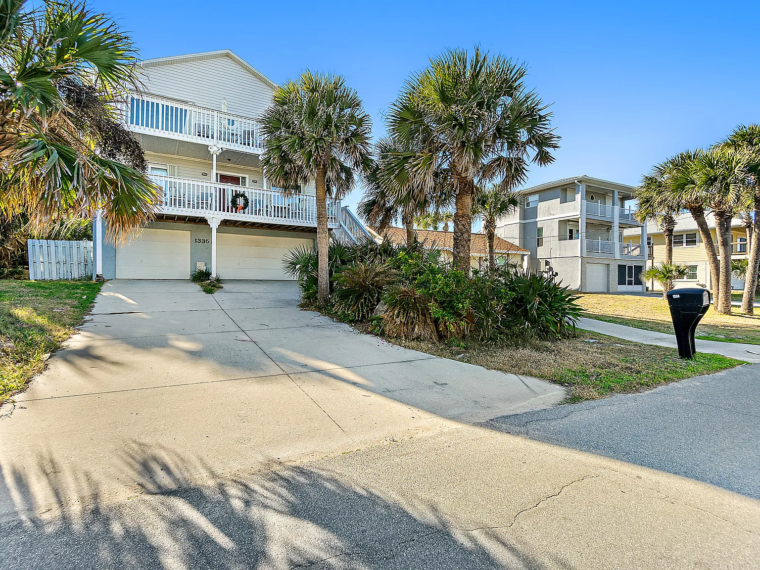 4 bed, 2086 sqft, $3,895 — Photo 3