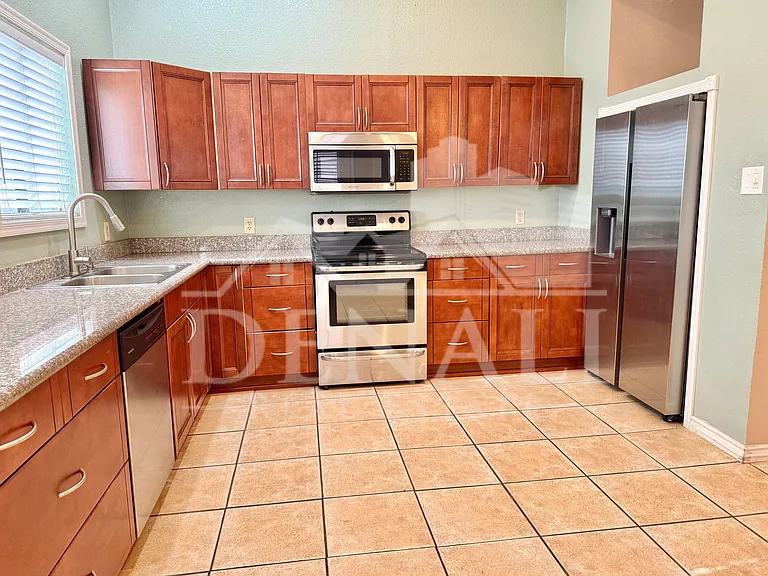3943 W Whispering Wind Dr — Photo 7