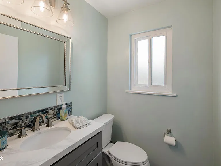 142 W Santa Anita Ter — Photo 18