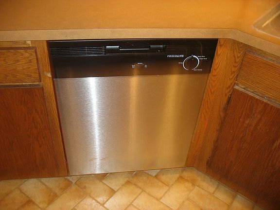 Stainless steel dishwasher