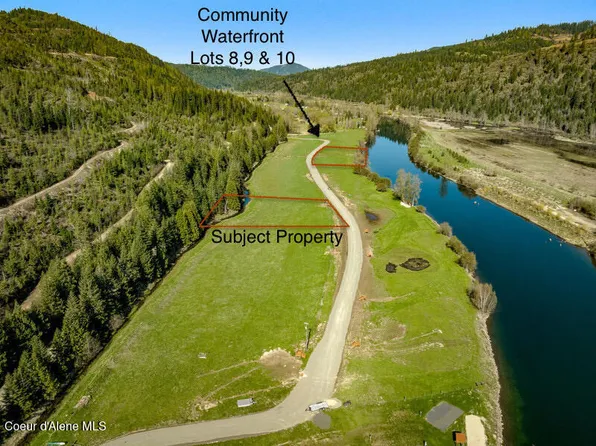 29 Horn Hooked Ln, Saint Maries, ID 83861