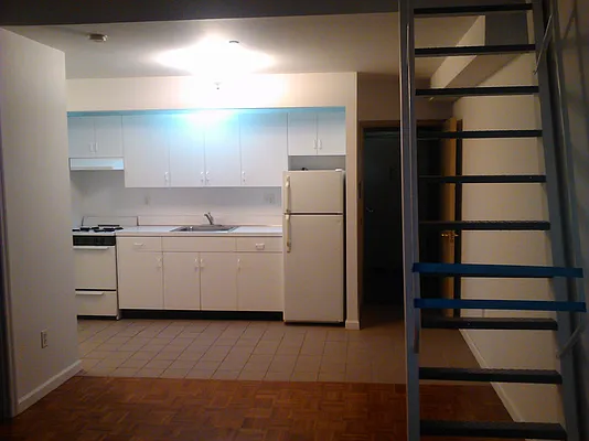 Rented by Metro Garden Realty NYC | media 22