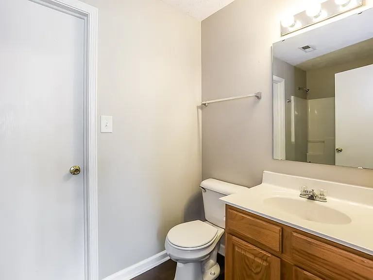 1083 Pine Ridge Way — Photo 8