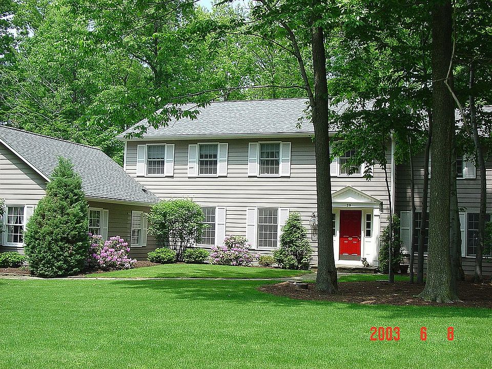 1st image of 29 Cherry Tree Ln