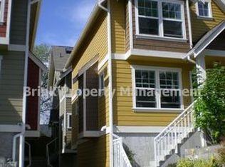 1618 N 46th St, Seattle, WA 98103