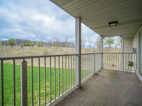 816 Church St Unit 1, Allenton, WI 53002