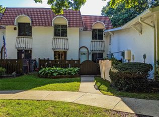 237 Birchwood Rd, Medford, NY 11763