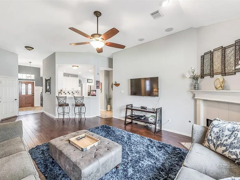 15615 Bending Birch Dr — Photo 11
