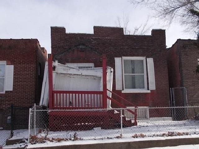 1st image of 2514 Grover St