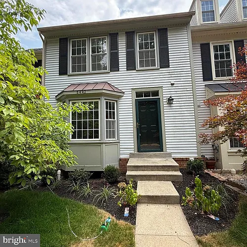 8442 Springfield Oaks Dr Photo 1
