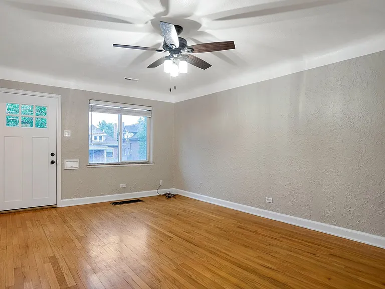 2822 W 38th Ave — Photo 5