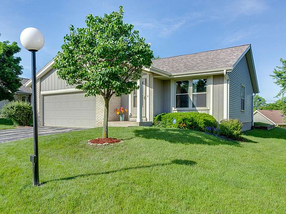 4th image of 8128 N Denmark Ct #8128