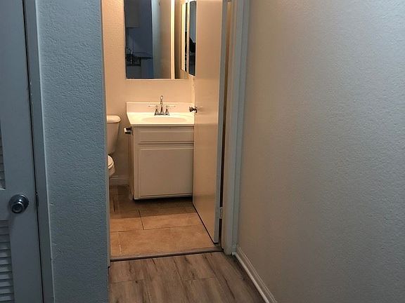 4th image of 1615 W 218th St APT 14