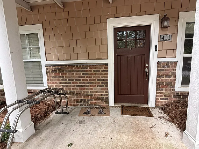 1035 Barnett Shoals Rd #411 — Photo 10