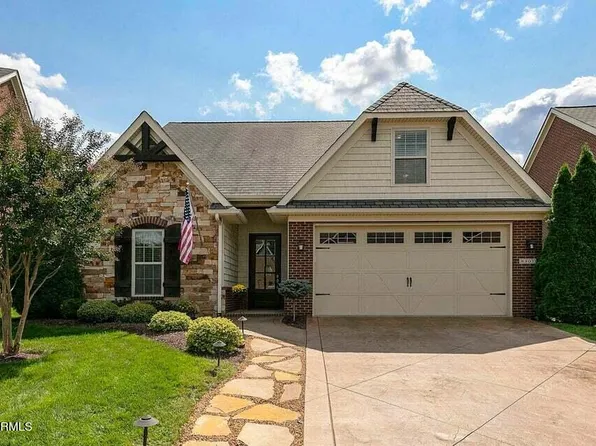 2307 Arbor Gate Ln, Knoxville, TN 37932