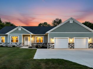 141 Sandpiper Dr, Thornville, OH 43076