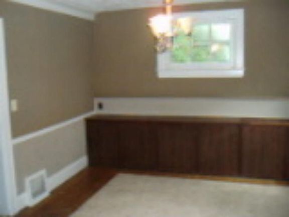 5th image of 1527 Farnsworth Dr