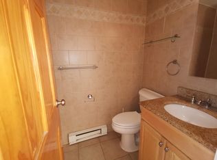 7840 81st St, Ridgewood, NY 11385