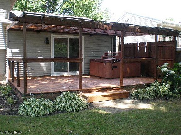 4th image of 26249 Hickory Ln