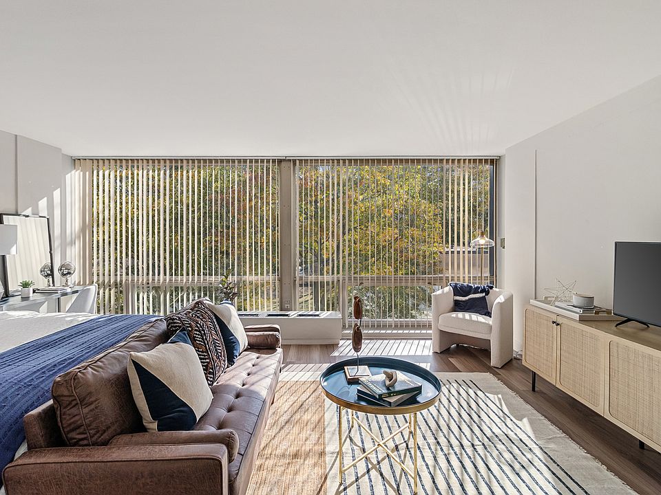 The Pavilion 1 Lafayette Plaisance St Detroit MI Zillow