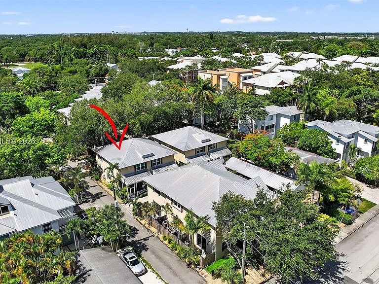 1214 W Las Olas Blvd — Photo 59