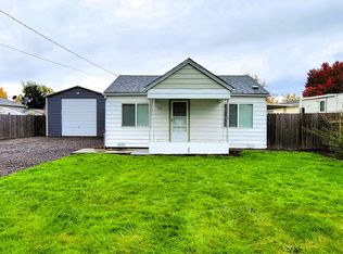 582 36th St, Springfield, OR 97478