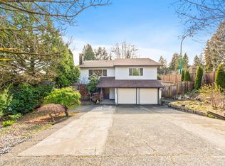 2333 Kirkstone Rd, North Vancouver, BC V7J 3M1