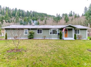 322 Larson Rd, Silver Creek, WA 98585