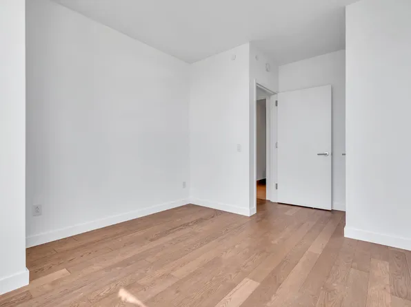 99 Hudson Street image 24 of 49