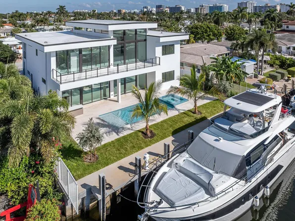 2612 NE 4th Street, Pompano Beach, FL 33062