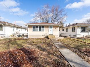 5214 Oliver Ave N, Minneapolis, MN 55430