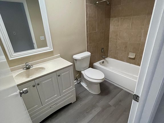 5th image of 27600 Southview Dr #152
