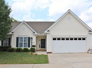 1015 Huntington Ridge Ln, Winston Salem, NC 27105