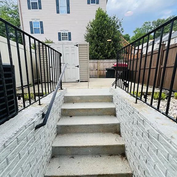 10016 Greenspire Way — Photo 29