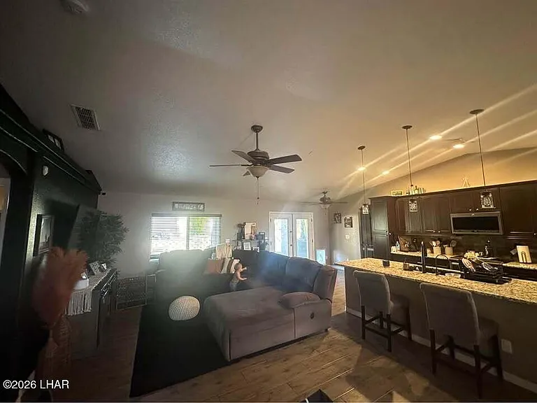 3025 Daytona Ave — Photo 22