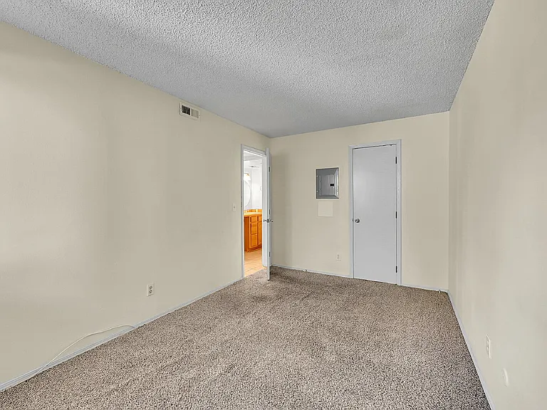 8701 Huron St #4-101 — Photo 13