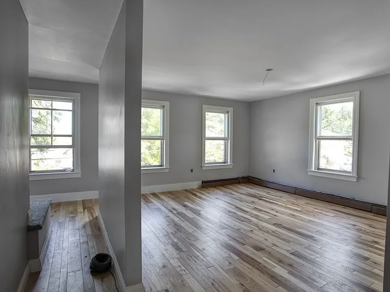 158 S Pleasant St #2 — Photo 2
