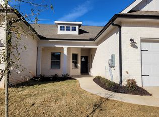 117 Clift Farm Dr #117, Madison, AL 35758