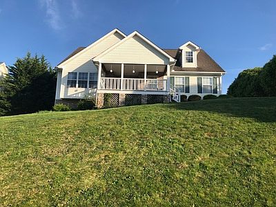 1st image of 1152 Rockwall Dr