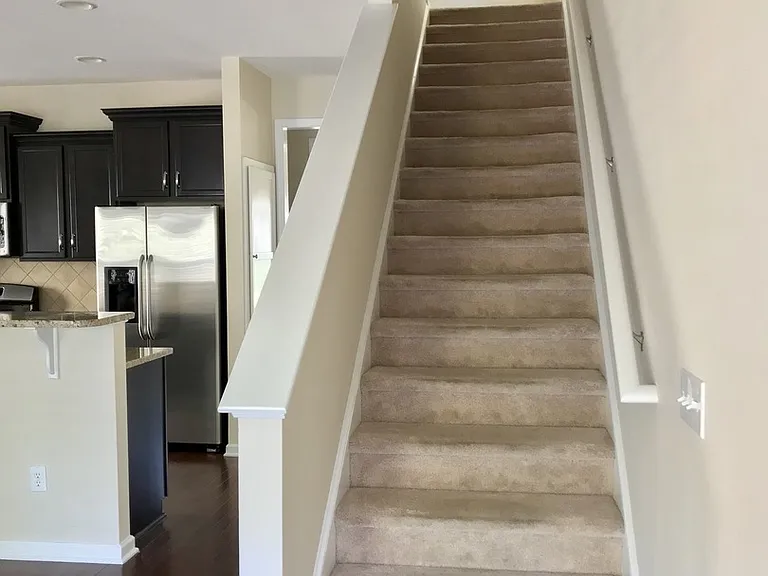 2041 Maybelles Ln — Photo 9