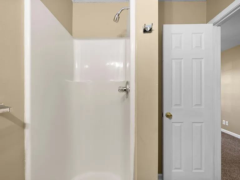 521 Gainey Dr — Photo 18