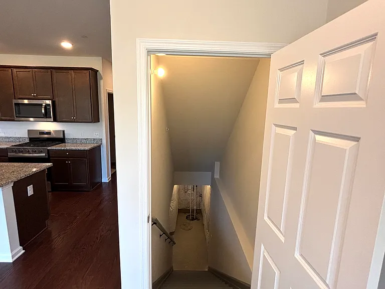 122 S Buck Tavern Way — Photo 13