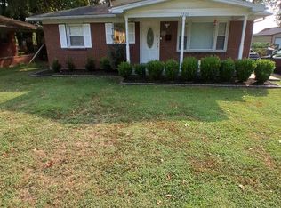 3220 Bridwell Dr, Louisville, KY 40216