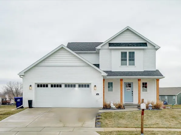 518 Water Tower Dr, Marshall, WI 53559