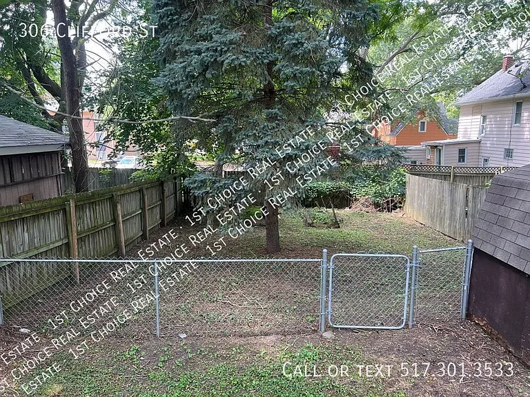 306 Clifford St — Photo 13