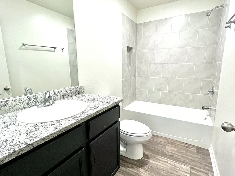 113 Unnymeade Ln — Photo 18